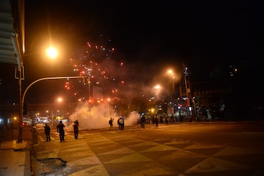 Detienen a 46 personas en nueva jornada de manifestaciones contra las reformas constitucionales