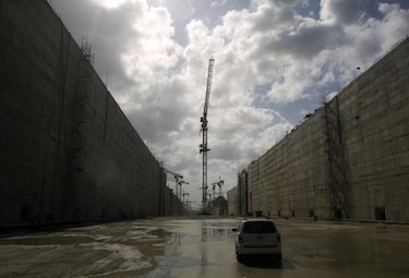 Panamá hará lo necesario para terminar el Canal en 2015, según el embajador