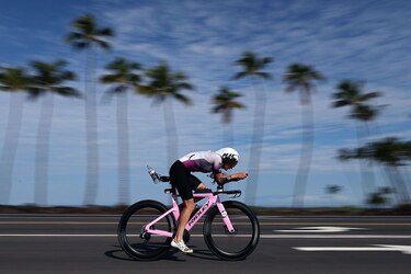 Natalie Grabow, la mujer de 80 años que se convirtió en la más longeva en terminar el IronMan, una de las competencias más exigentes del mundo
