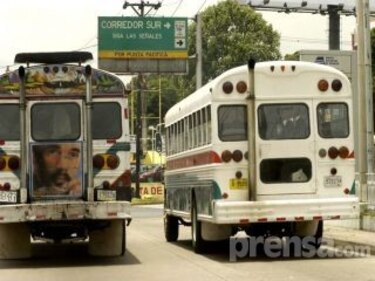 Con el Metro Bus se espera acabar con el desorden, dice Papadimitriu