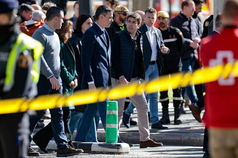 Cuatro fallecidos en el edificio incendiado en la ciudad española de Valencia