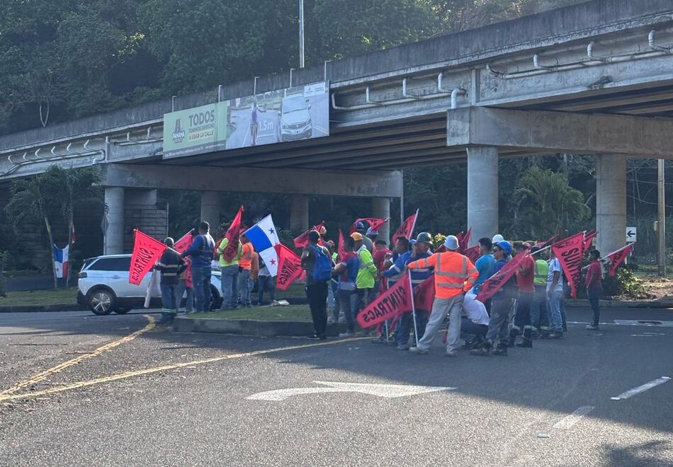 Suntracs se moviliza contra las reformas a la Caja de Seguro Social