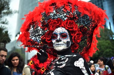 Catrinas vs Halloween, al rescate de las tradiciones mexicanas en el Día de Muertos