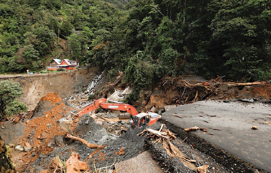 Chiriquí y Bocas del Toro siguen incomunicados
