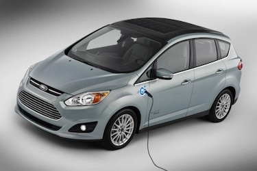 Ford anuncia un prototipo del híbrido C-Max Energi con paneles solares
