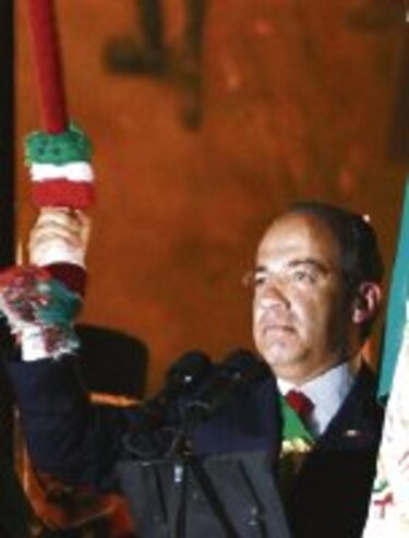 Felipe Calderón pide ‘trascender lo inmediato’