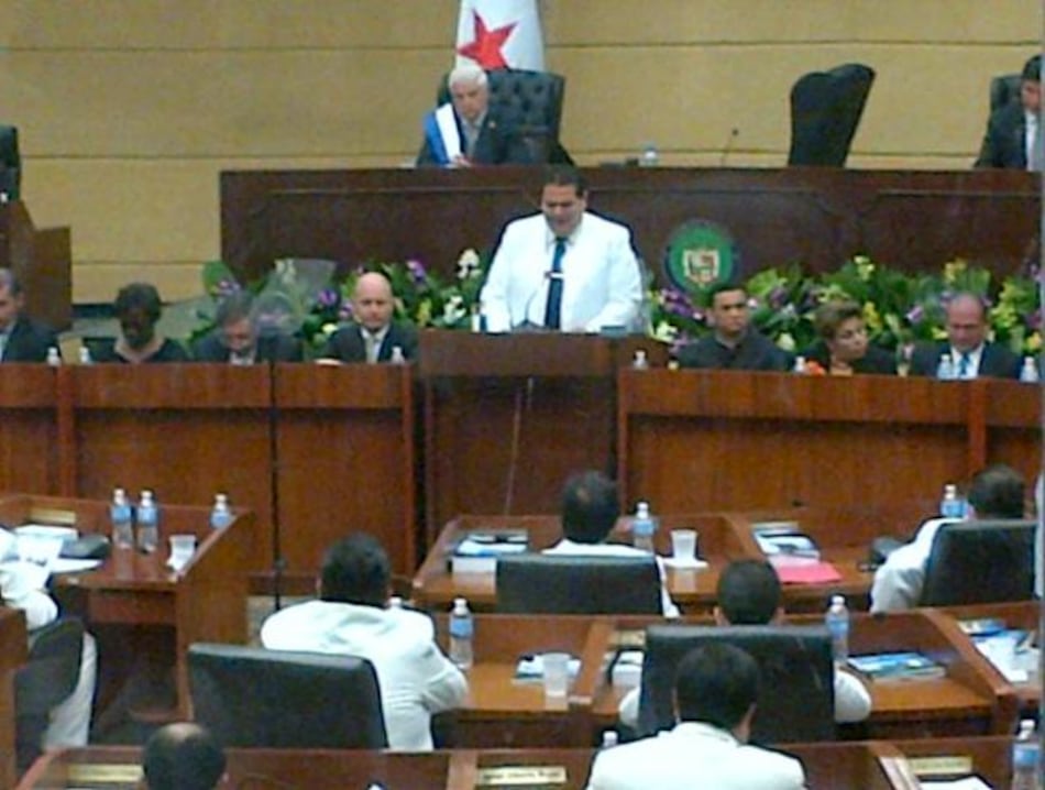 Gálvez dice que tomó las decisiones correctas, aunque no fueron populares