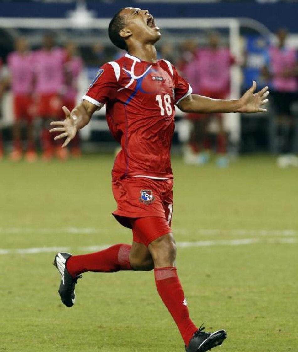 Panameño Jairo Jiménez estará seis meses de baja