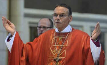 El Papa despide al polémico 'obispo del lujo' alemán