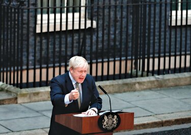 Johnson llama a cerrar las heridas del ‘Brexit’, tras victoria