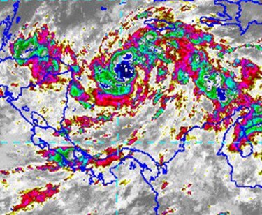 Centroamérica espera a la tormenta Eta, que podría convertirse en huracán