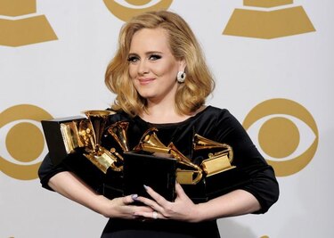 El sello de Adele pospone hasta 2015 el nuevo disco de la artista