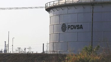 Sanciones de EU obstruyen descarga de gasolina a Pdvsa