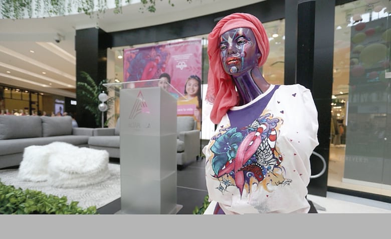 Las jóvenes también necesitan el autoexamen de mama