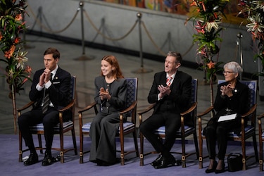 Hija de María Corina Machado recibe el Premio Nobel de la Paz dedicado a todos los venezolanos