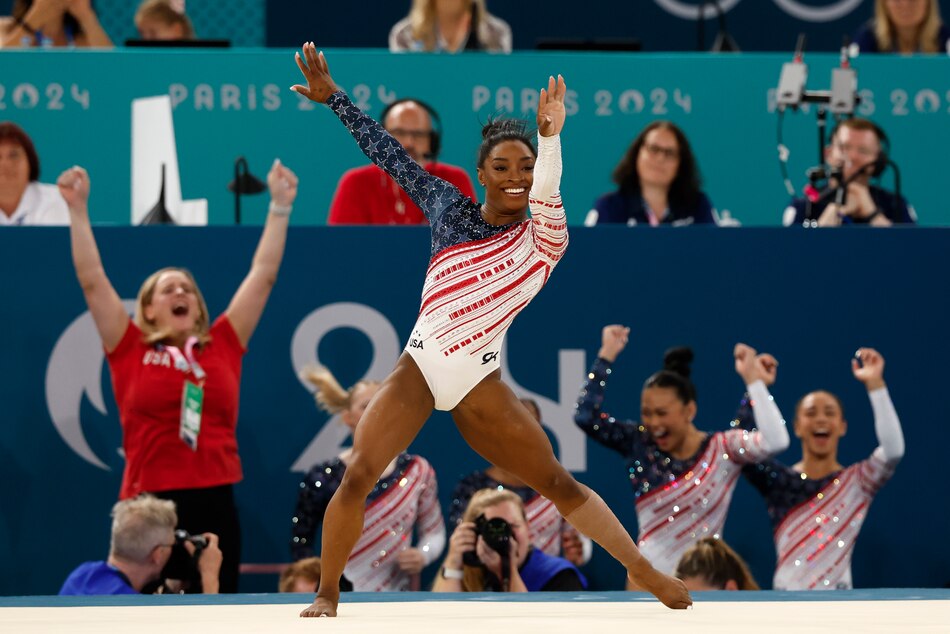 Simone Biles conduce a Estados Unidos al oro por equipos; históricas medallas de Italia y Brasil