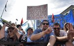 Argentina: Cristina Fernández se despide entre críticas y homenajes