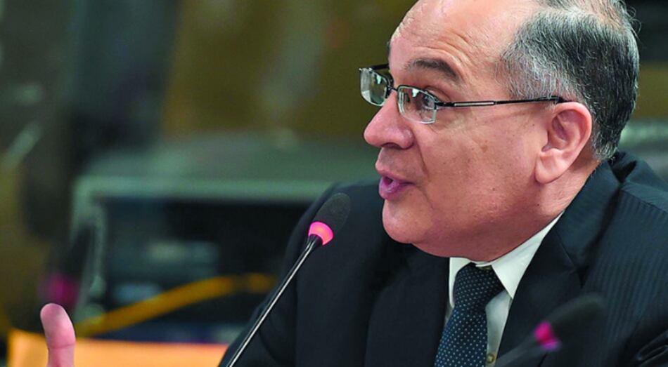 ‘Lo único que procede es entregar la información’: Rigoberto González