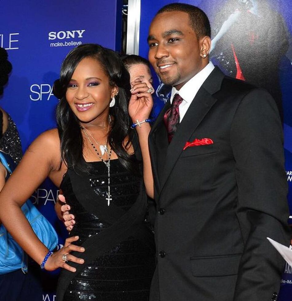 Abogados piden a fiscal que aclare muerte de Bobbi Kristina Brown