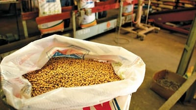 Cierre de Ormuz sacude el mercado de materias primas