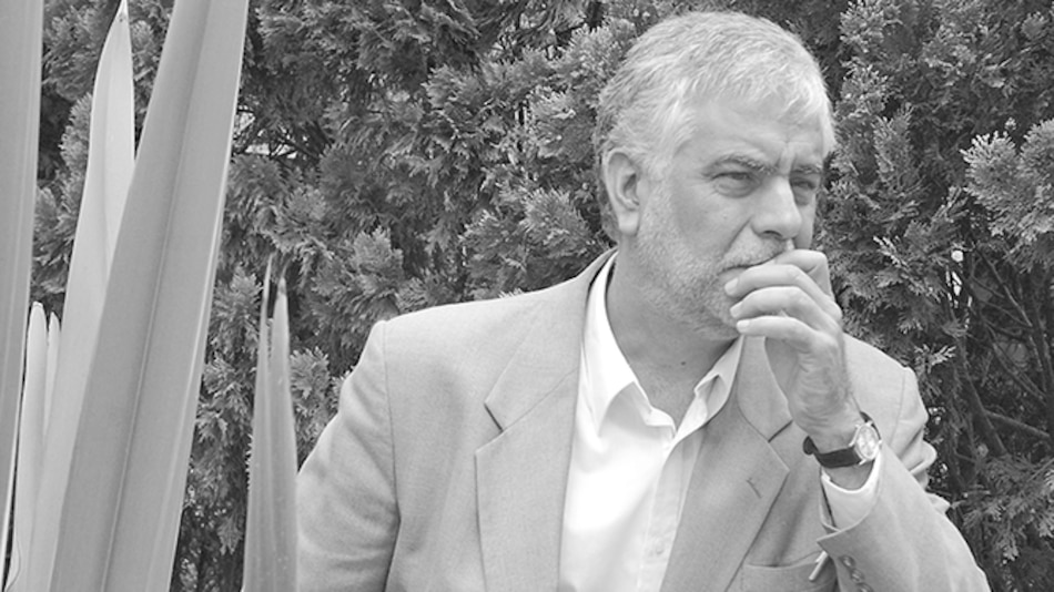 Alonso Cueto y las deudas pendientes en el Perú