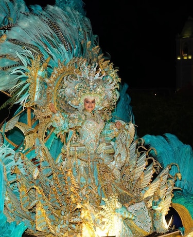 Tableños reciben el nuevo año con murga y fuegos artificiales