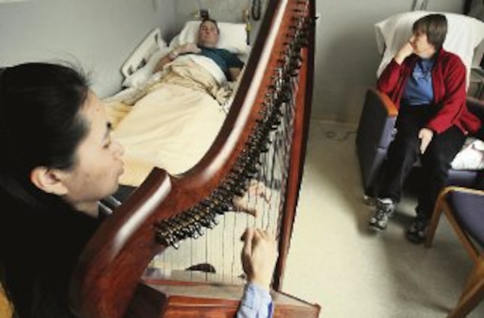 La música reduce el estrés en los enfermos