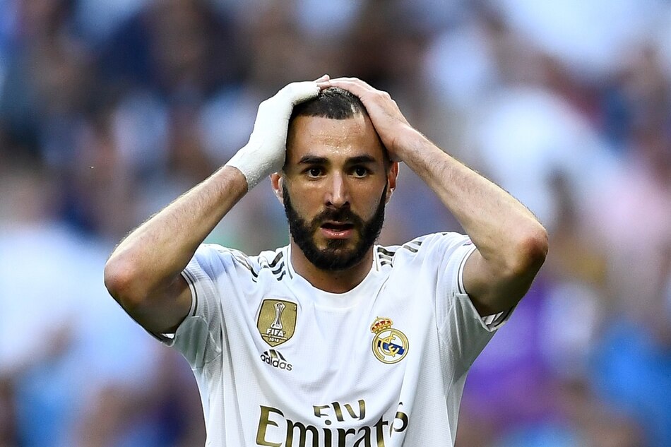 Benzema rescata a un Real Madrid que puede seguir optando a LaLiga