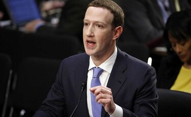 Zuckerberg pide disculpa en el Senado por el escándalo de privacidad de Facebook