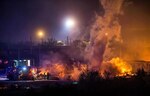 Al menos 10 heridos deja incendio en campo de migrantes en norte de Francia