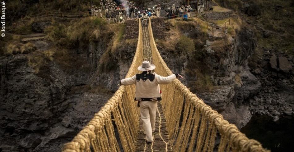 Cae puente colgante en Perú debido a falta de renovación por la pandemia