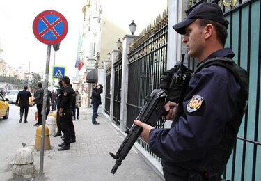 Pentágono evacúa a familiares de diplomáticos y militares de Turquía