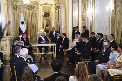 Mulino dice que ‘el país necesita cambiar de la A a la Z’