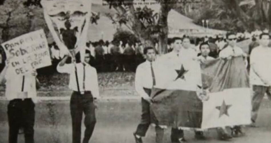 Presidente Varela sanciona ley que restablece asignatura historia de las relaciones entre Panamá y Estados Unidos