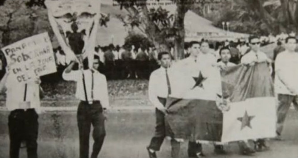 Presidente Varela sanciona ley que restablece asignatura historia de las relaciones entre Panamá y Estados Unidos