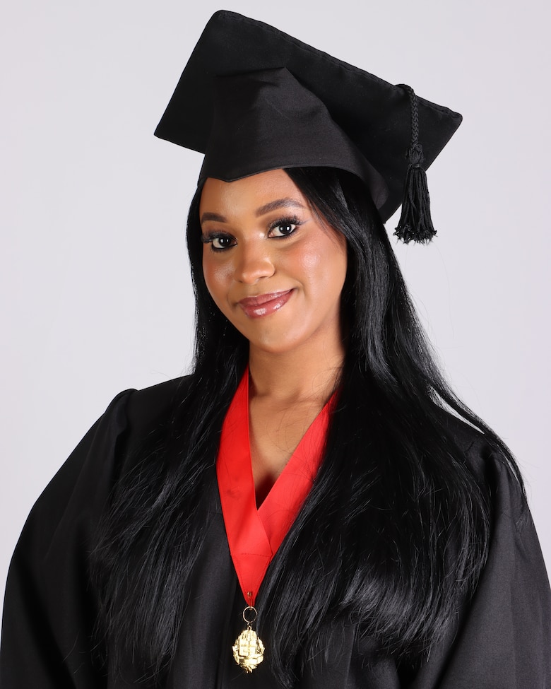 La Universidad de Panamá presenta a los graduados de su Facultad de Derecho y Ciencias Políticas