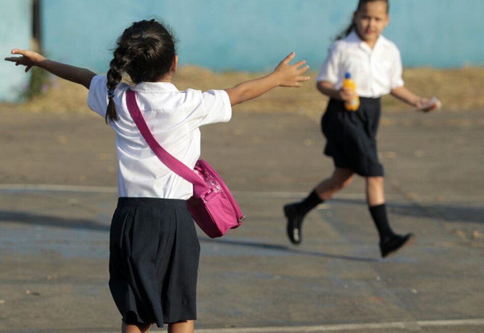 Dos niñas de 5 y 9 años se escapan de hospital y huyen en taxi a sus casas
