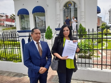 Fiscalía Anticorrupción confisca equipos informáticos por investigación de peculado en Junta Comunal de Ancón