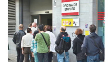 España lanza plan para retorno de los emigrados