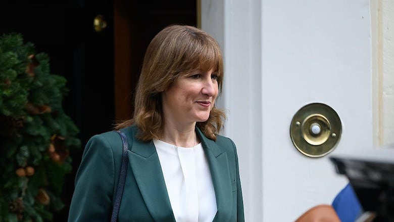 ‘Los padres se saltan comidas para que los niños tengan alimentos’: cómo la pobreza afecta a millones de personas en Reino Unido