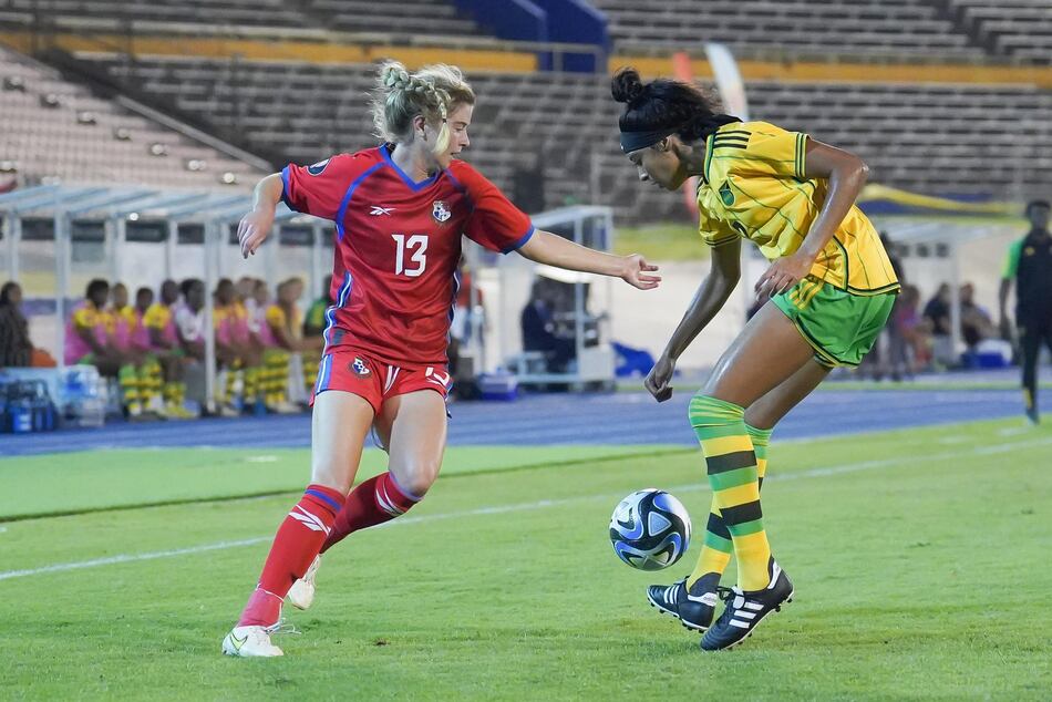 La selección femenina mantiene su posición en el ‘ranking’ FIFA