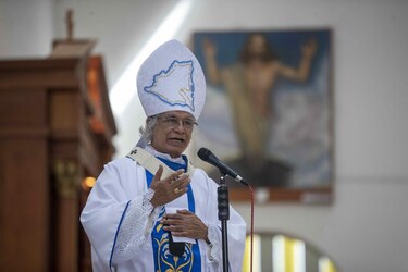 El Gobierno de Nicaragua ha forzado a salir del país a 77 religiosos, incluido un obispo