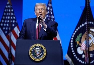 Donald Trump afirma que los bombardeos contra ‘carteles terroristas’ no se limitan solo a Venezuela