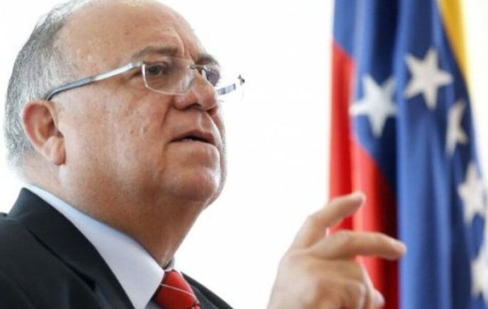 España dice que protegió a embajador de Venezuela durante protesta