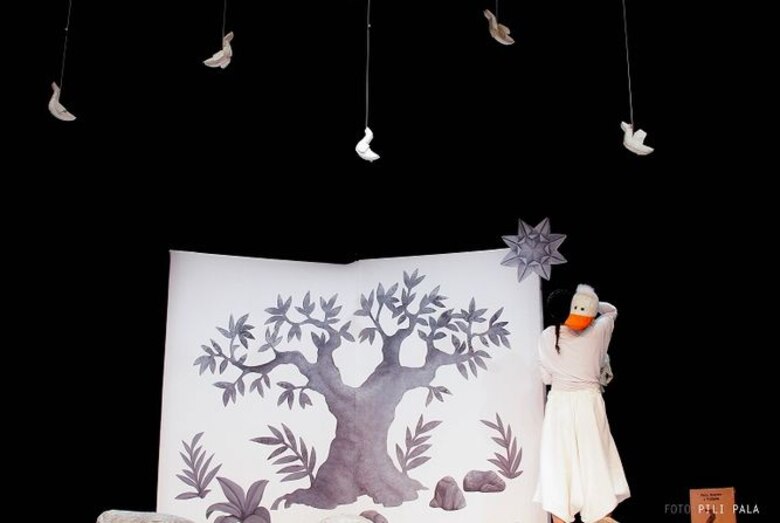 'Pato, muerte y tulipán', una obra sobre el sentido de las despedidas