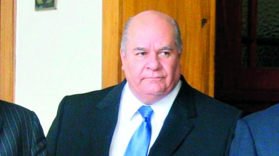 Detienen en Madrid a exembajador de Guatemala