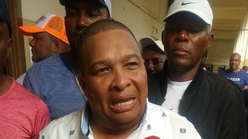 Proclaman a Alex Lee como nuevo alcalde de Colón