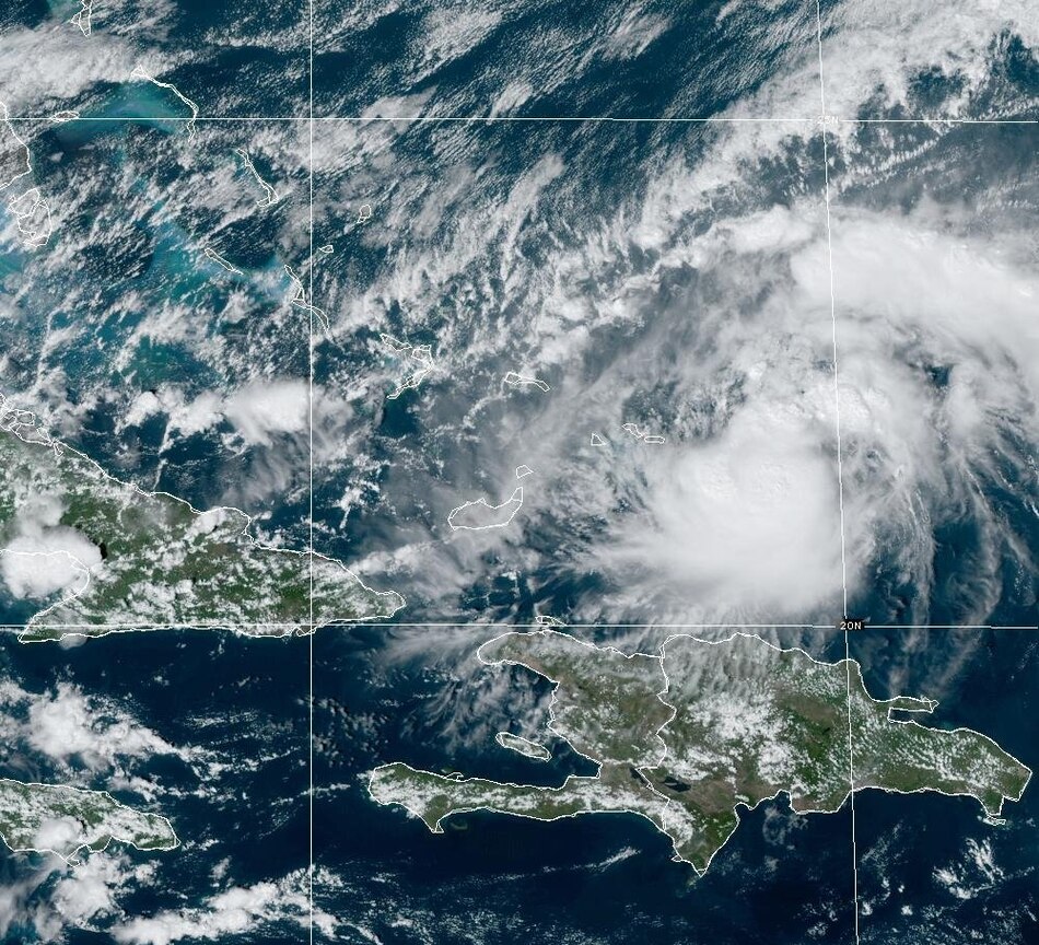 La tormenta Oscar se convierte en un huracán en las islas Turcas y Caicos y en Bahamas