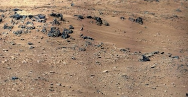 Sonda Curiosity detecta objeto brillante en Marte