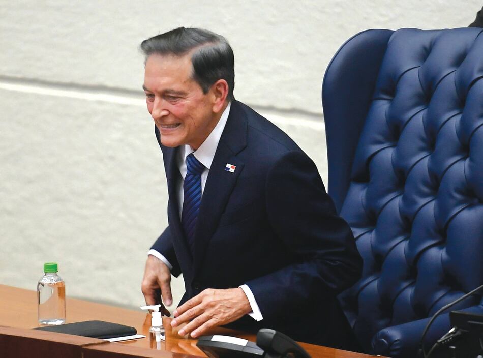 Cortizo terminará su mandato delegando a otros la crisis de la CSS